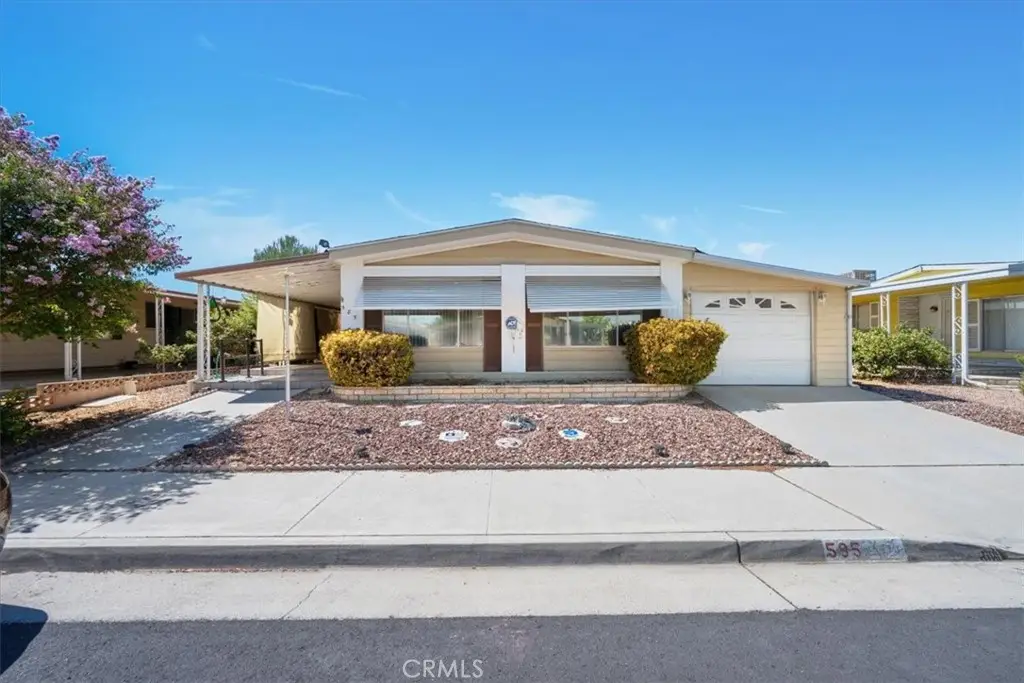 585 Palos Drive, Hemet, CA 92543 - #1