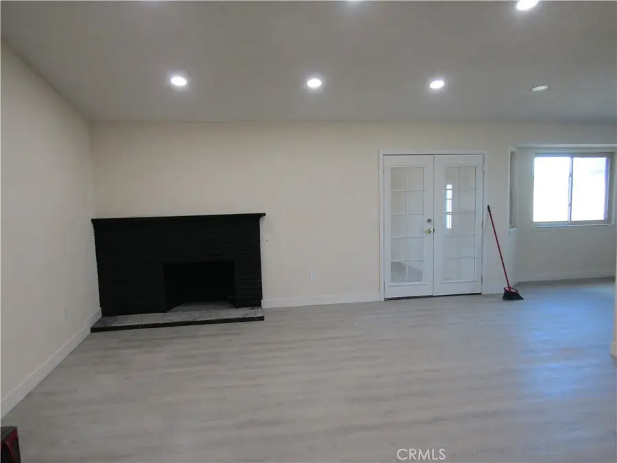 9282 Hickory, Hesperia, CA 92345 - #3