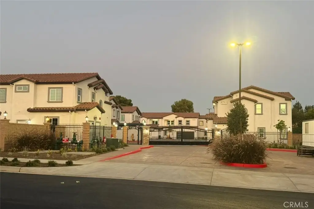 15909 Merrill Ave, Fontana, CA 92335 - #1