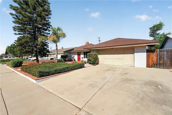 425 Blackpine, Corona, CA 92879