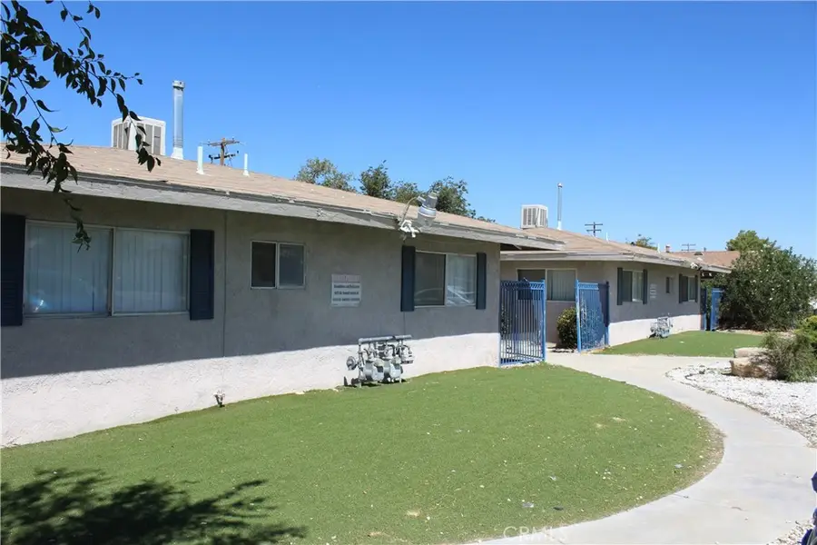 15510 Tonekai, Apple Valley, CA 92307 - #2