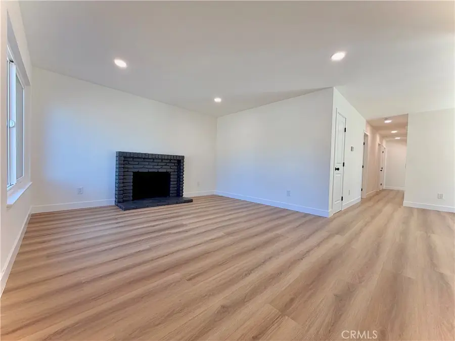 2009 S Plum Avenue, Ontario, CA 91761 - #2