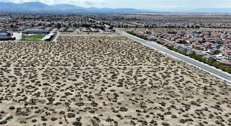 0 65th Street E, Palmdale, CA 93552 - #3