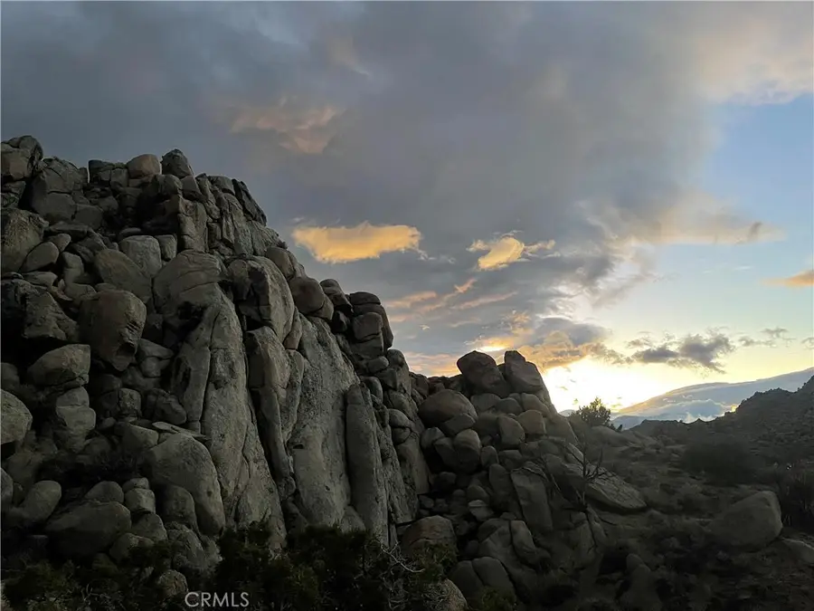 56819 Plaza Del Amigo, Yucca Valley, CA 92284 - #3