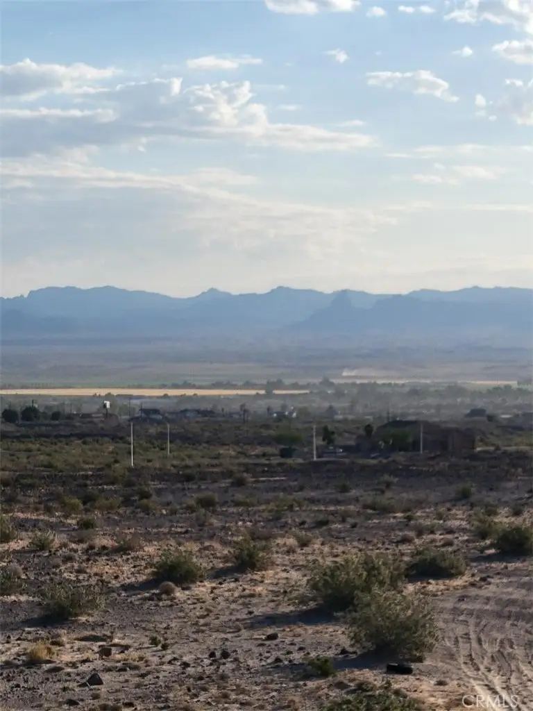 1 Lilly Hill, Needles, CA 92363 - #3