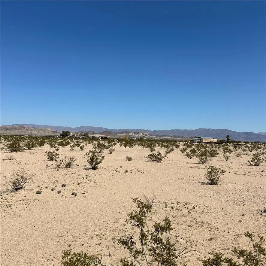 1142 Samarkand Drive, Twentynine Palms Yucca Valley, CA 92277 - Image #3