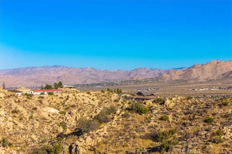 596 Buena Suerte Road, Yucca Valley, CA 92284 - Image #2