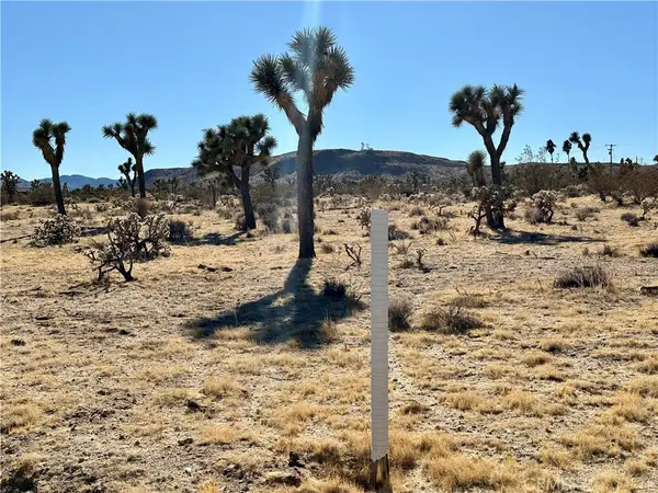 4726 Paradise View Road, Yucca Valley, CA 92284