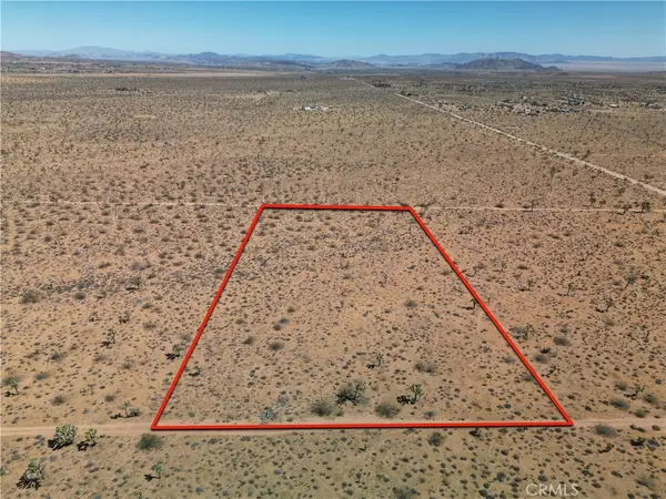 1 Canterbury, Yucca Valley, CA 92284