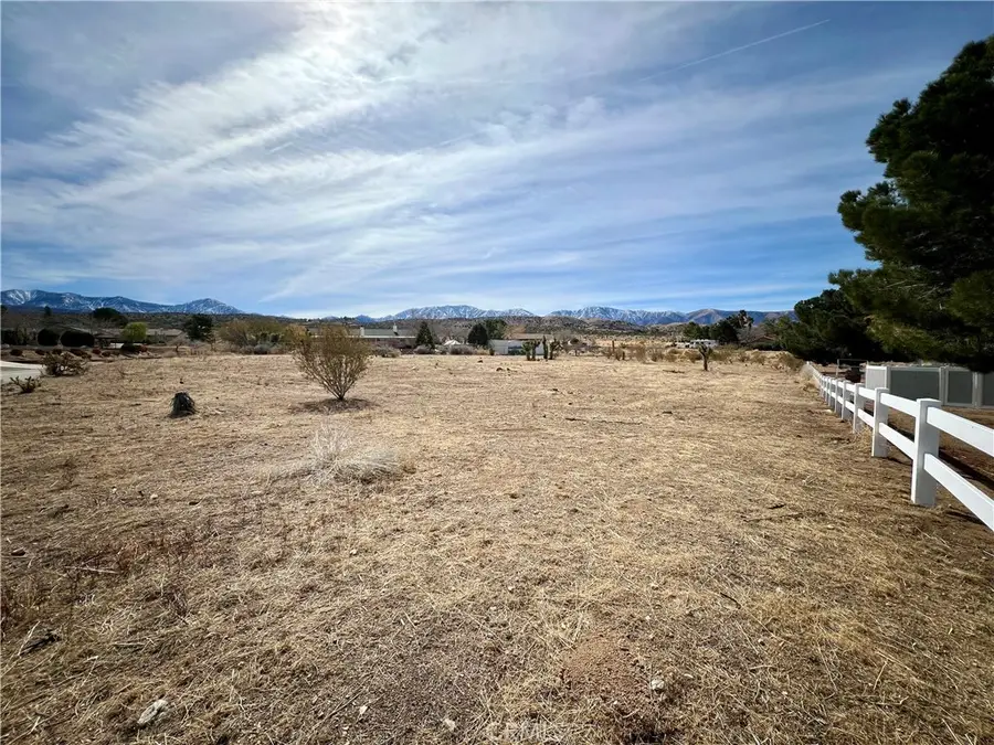 0 163 Ste Vic Burning Tree Street E, Llano, CA 93544 - #3