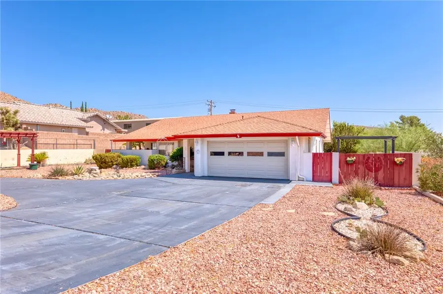 7515 Pinon Drive, Yucca Valley, CA 92284 - #2