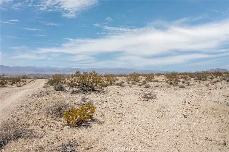 2549 Delaware Avenue, Joshua Tree, CA 92252 - #2