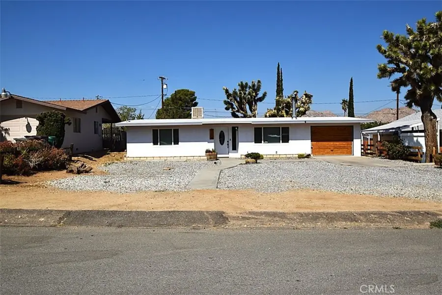 7754 Mariposa Trail, Yucca Valley, CA 92284 - Image #2