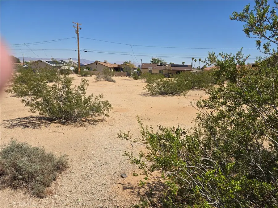 1234 Daisy Avenue, Twentynine Palms, CA 92277 - #2
