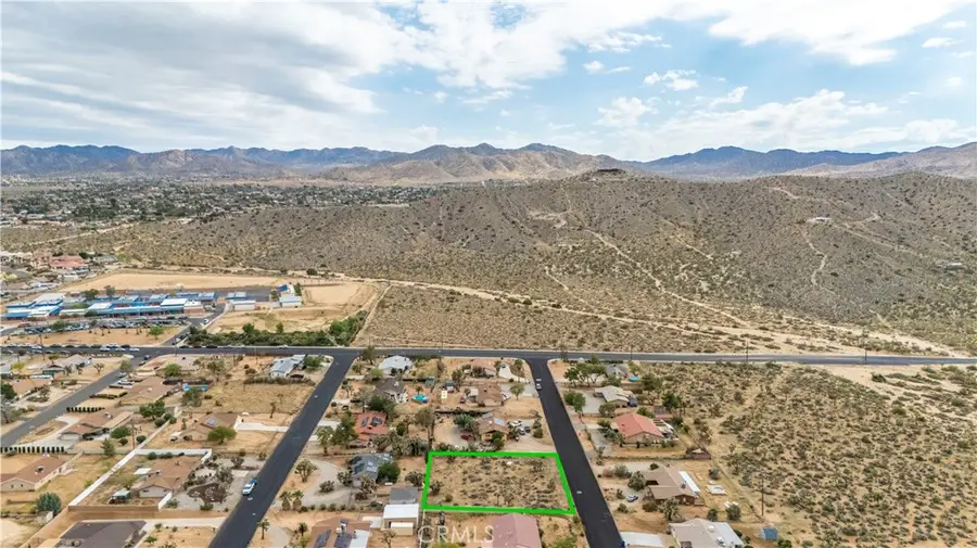 7625 Hilton Avenue, Yucca Valley, CA 92284 - Image #3