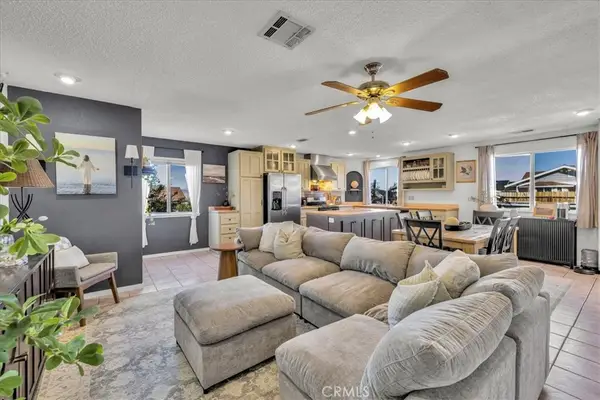 7429 Maude Adams, 29 Palms, CA 92277