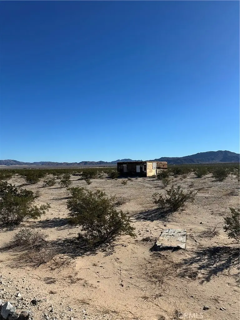 0 South, Twentynine Palms Yucca Valley, CA 92277 - #1