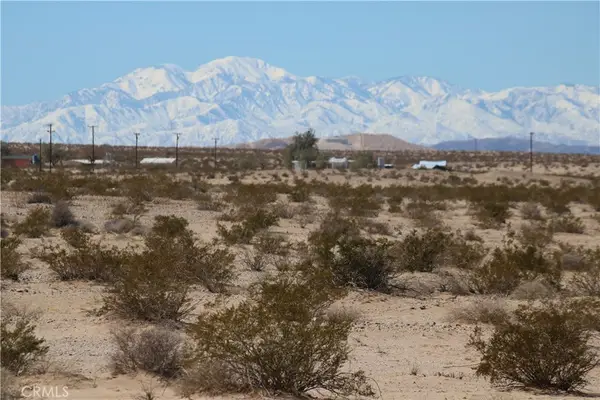 5 Topaz Avenue, 29 Palms, CA 92277