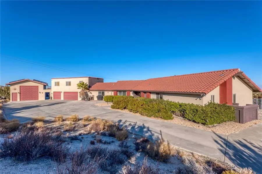 56630 Bear Court, Yucca Valley, CA 92284 - #2