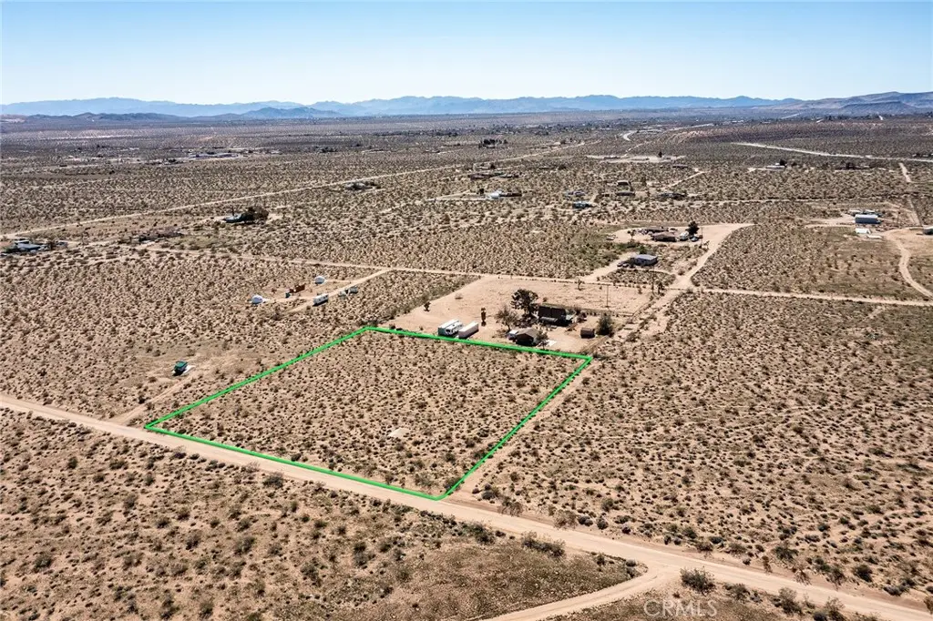 55875 Desideria Drive, Landers, CA 92285 - Image #1