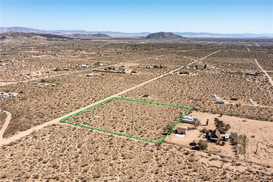 55875 Desideria Drive, Landers, CA 92285 - Image #3