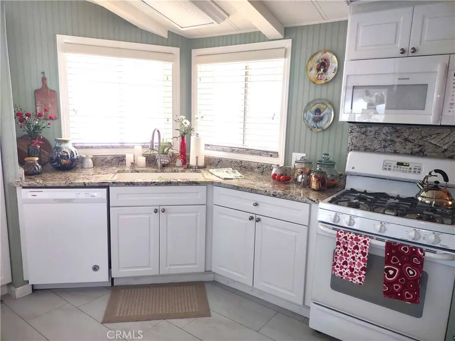 554 Beach Drive, Needles, CA 92363 - #2