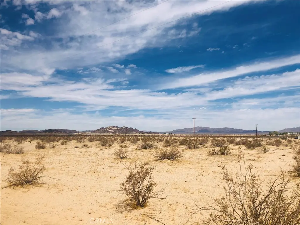 2 Mesa, Twentynine Palms Yucca Valley, CA 92277 - #1