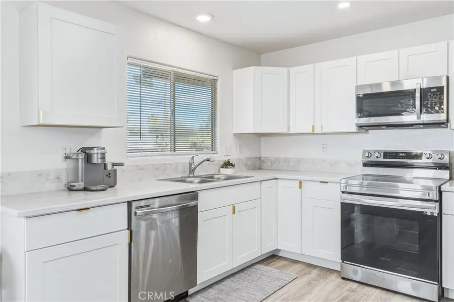 57826 Joshua, Yucca Valley, CA 92284 - #2