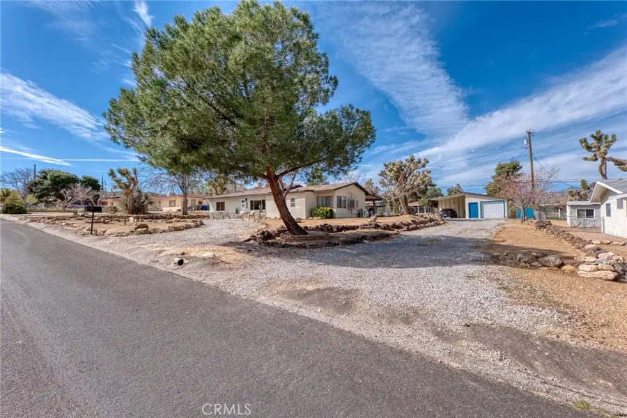 7432 Dumosa, Yucca Valley, CA 92284 - #2
