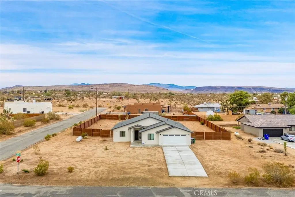 3848 Ruidosa Avenue, Yucca Valley, CA 92284 - #1