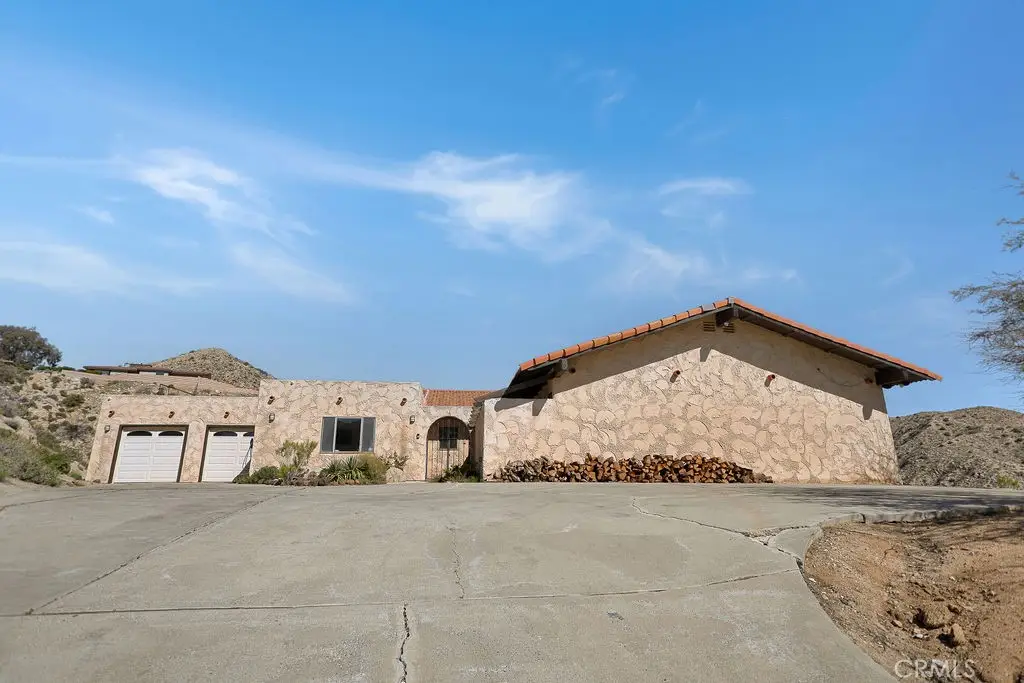 54026 Ridge Road, Yucca Valley, CA 92284 - #1