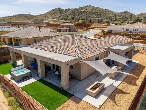 8668 Monument View Dr, Yucca Valley, CA 92284