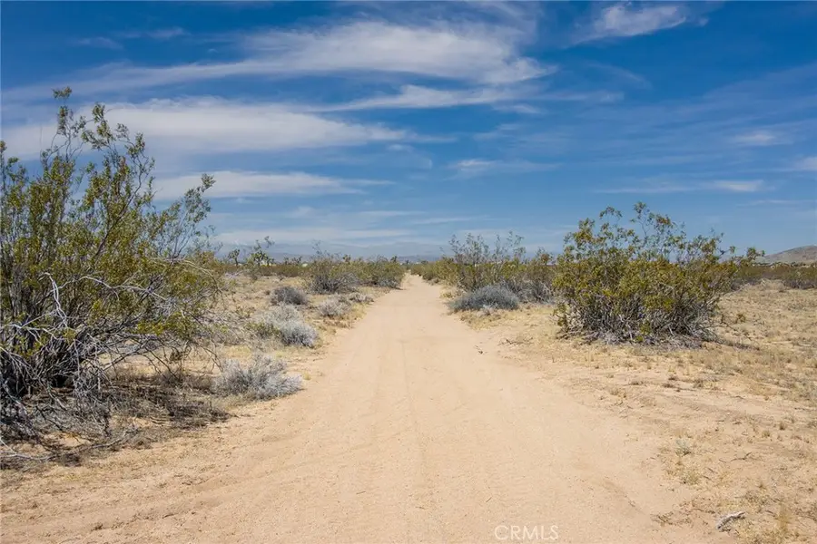 3674 Shawnee, Landers, CA 92285 - #3