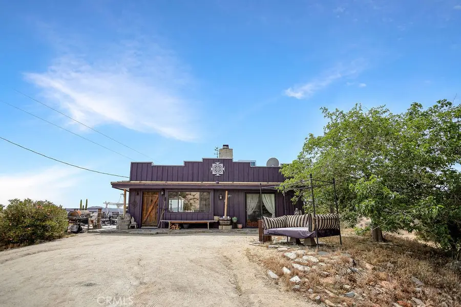 56564 Nelson Avenue, Yucca Valley, CA 92284 - #3