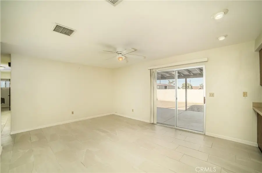 58406 Joshua, Yucca Valley, CA 92284 - #3