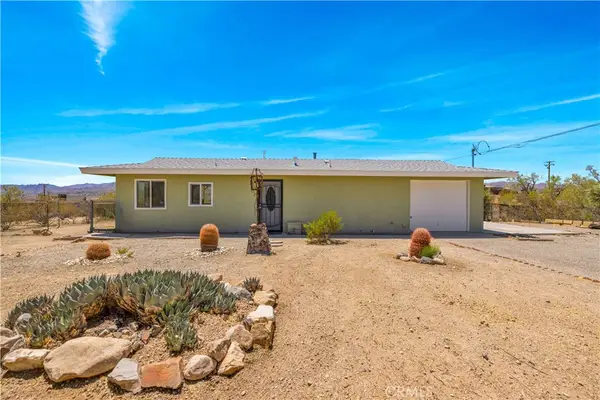59125 Douglas Lane, Yucca Valley, CA 92284