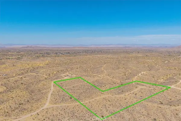 4822 Elata Avenue, Yucca Valley, CA 92284