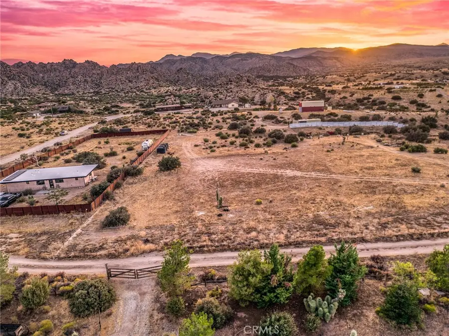 5450 Red Ryder Road, Pioneertown, CA 92268 - #2