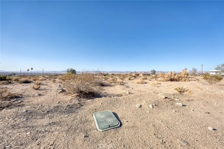 74670 Morning Dr, Twentynine Palms, CA 92277 - #2