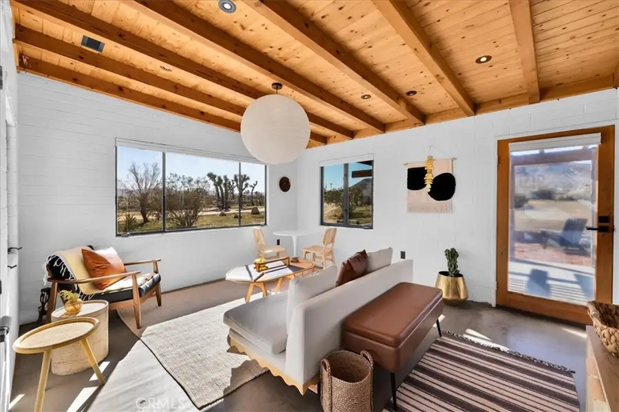 5437 Paradise View Road, Yucca Valley, CA 92284 - #2
