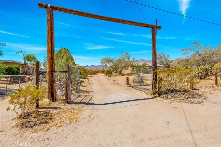 9758 Lanning Lane, Morongo Valley, CA 92256 - #2