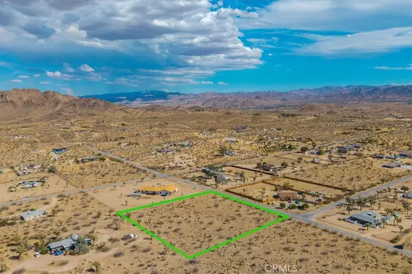 6 Sunway Drive, Yucca Valley, CA 92284