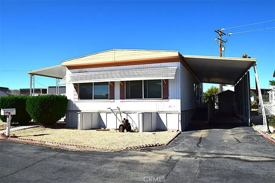 56254 29 Palms Highway #25, Yucca Valley, CA 92284 - #3