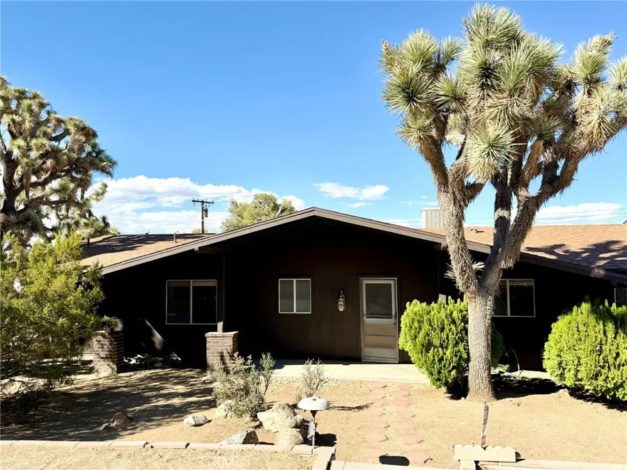 56862 La Cadena, Yucca Valley, CA 92284 - #2