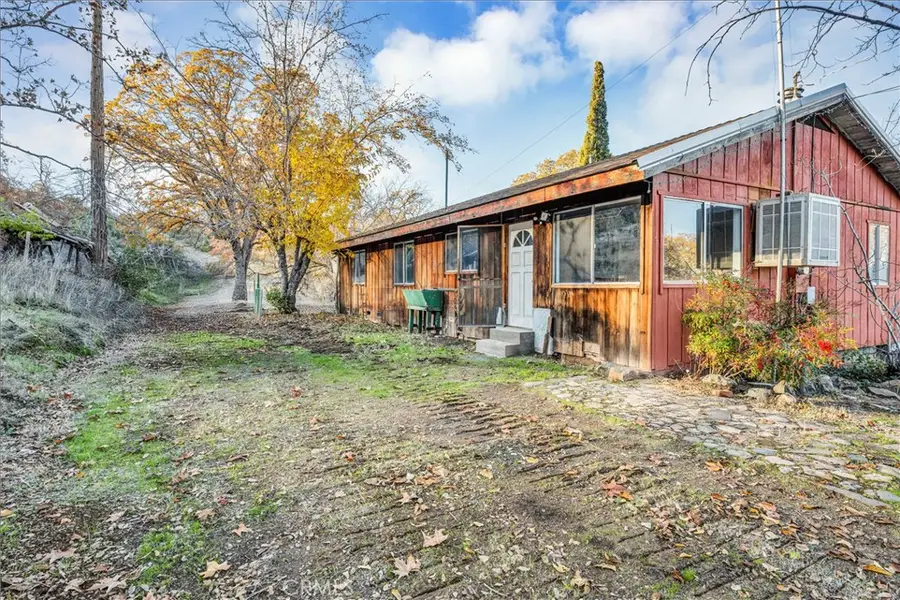 19665 Oat Hill Road, Middletown, CA 95461 - Image #3