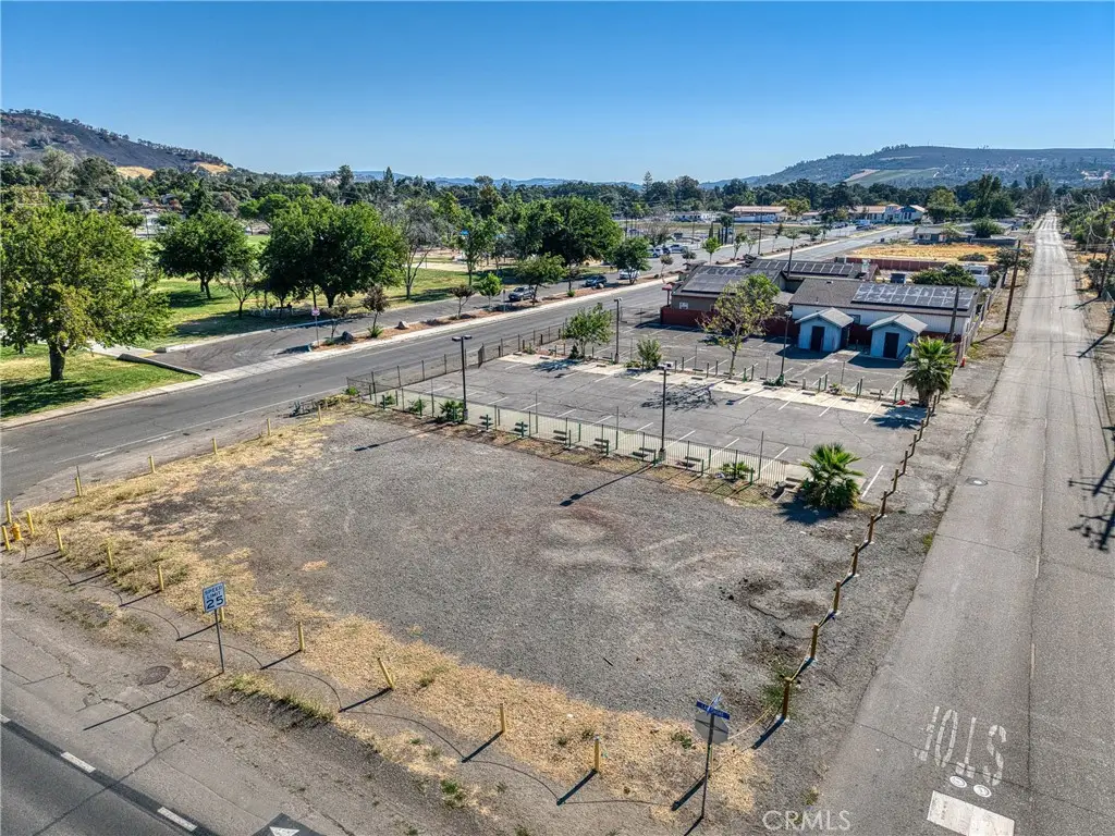 14050 Division Avenue, Clearlake, CA 95422 - #1