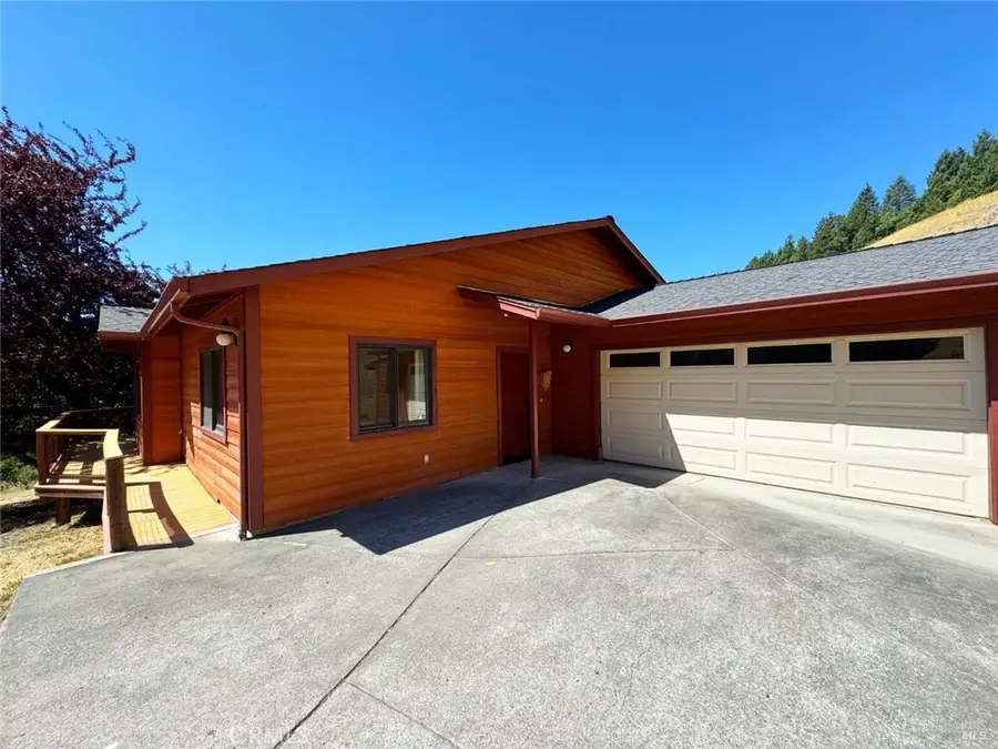 4260 Blackhawk Drive, Willits, CA 95490 - Image #3
