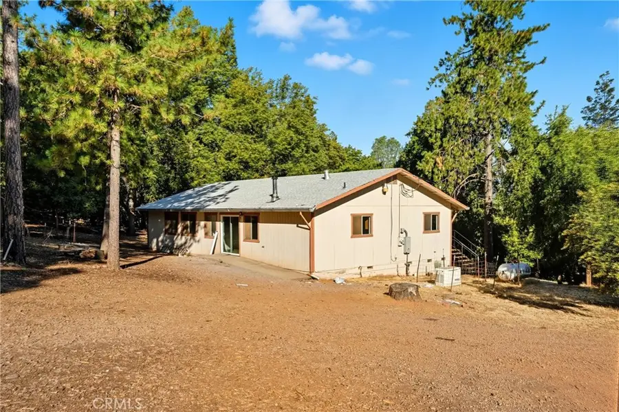 13028 Riata Road, Lower Lake, CA 95457 - Image #3