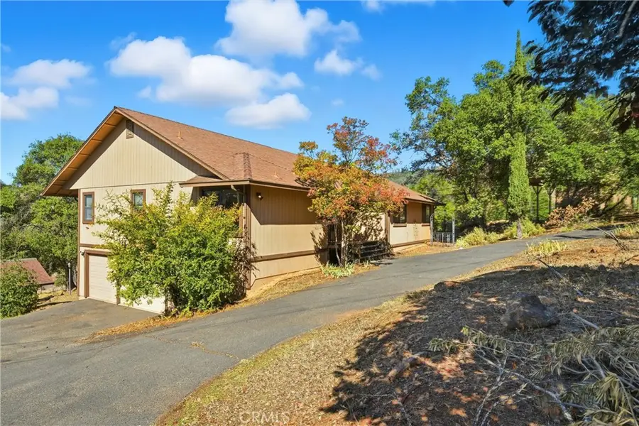 16261 Conestoga Road, Hidden Valley Lake, CA 95467 - #2