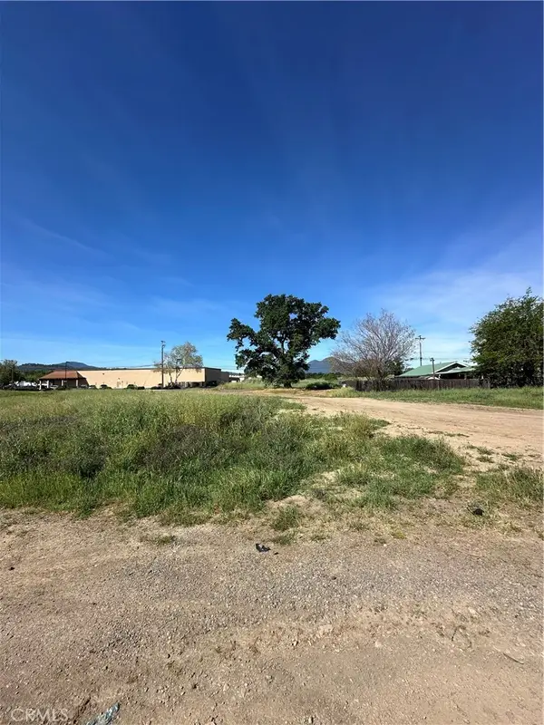 3385 Washington Street, Clearlake, CA 95422